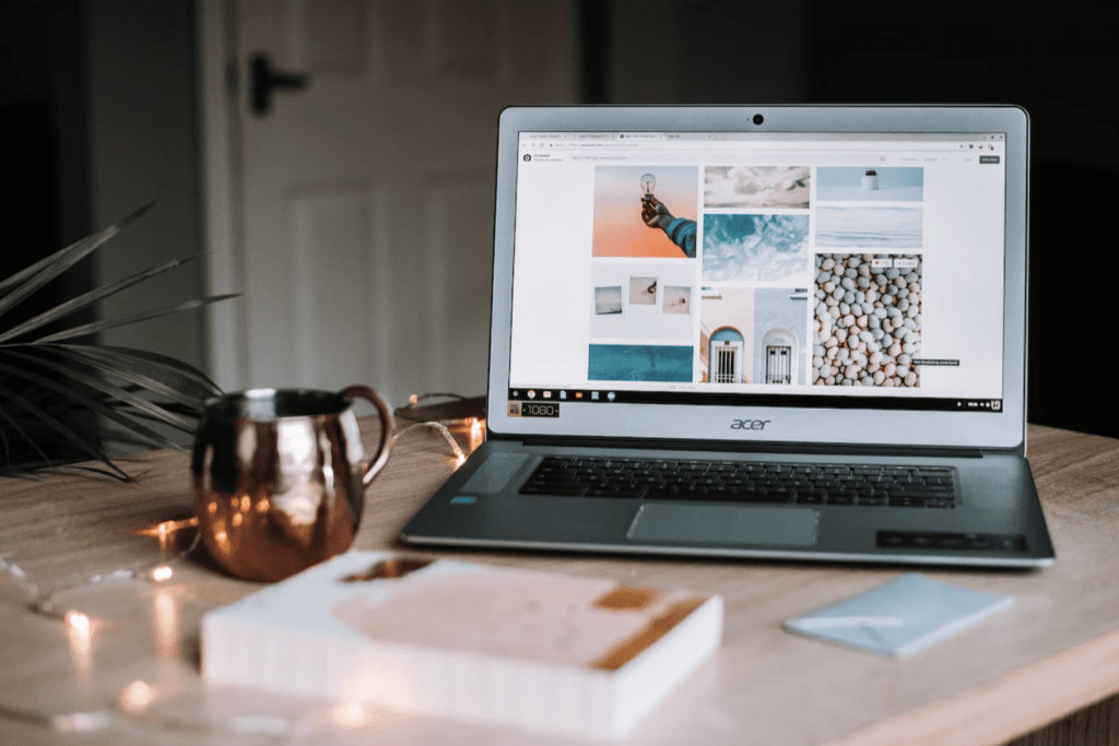 4 Ways to Make Yourself More Marketable as a Freelancer 1. Build a strong portfolio website with testimonials and client wins