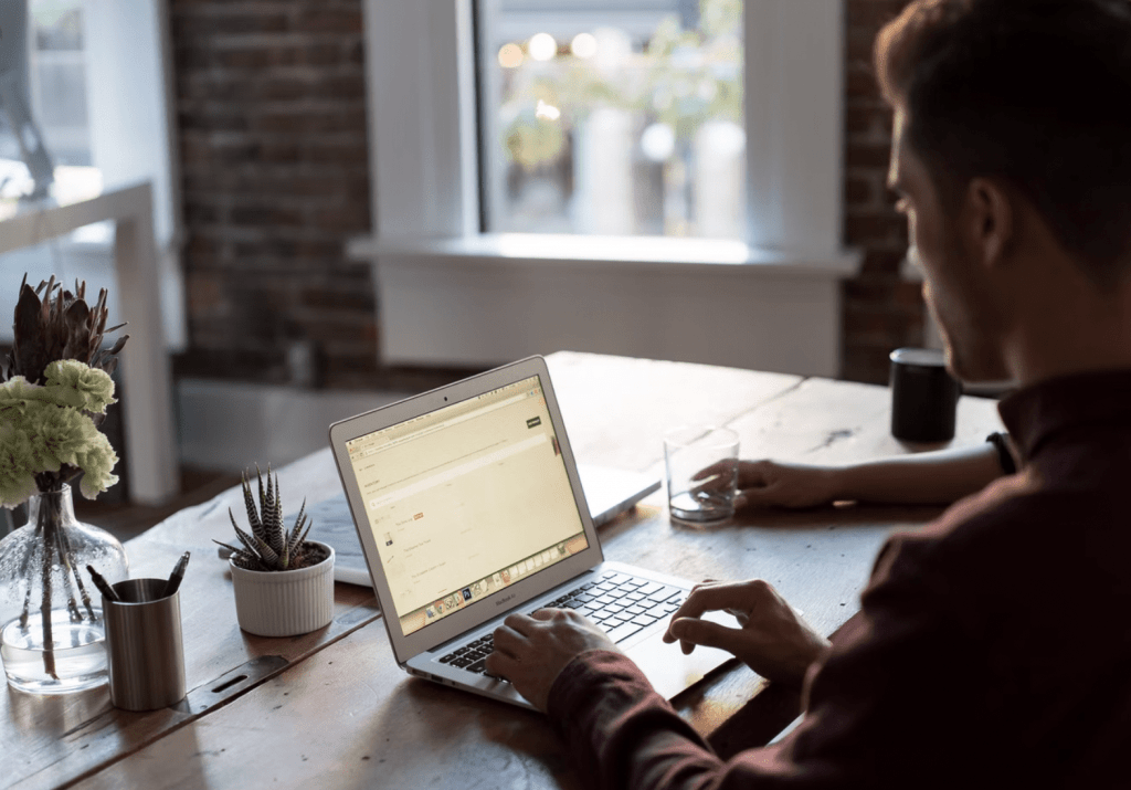 freelancer running a freelance business